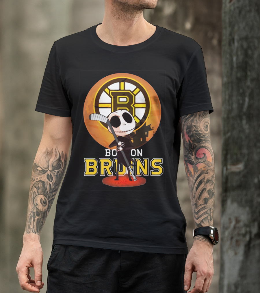 Boston Bruins Jack Skellington Holding Hockey Stick T-Shirt