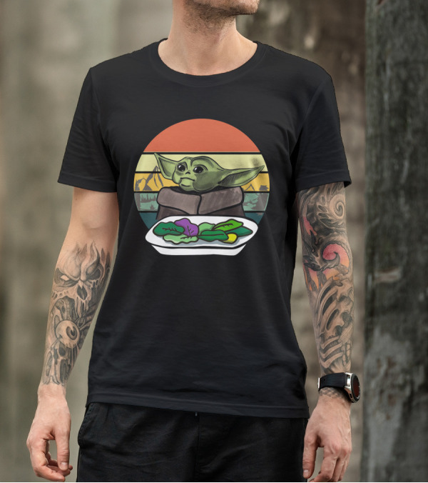 Baby Yoda Yelling At The Table Mountains 70s Sunset Forest T-Shirt