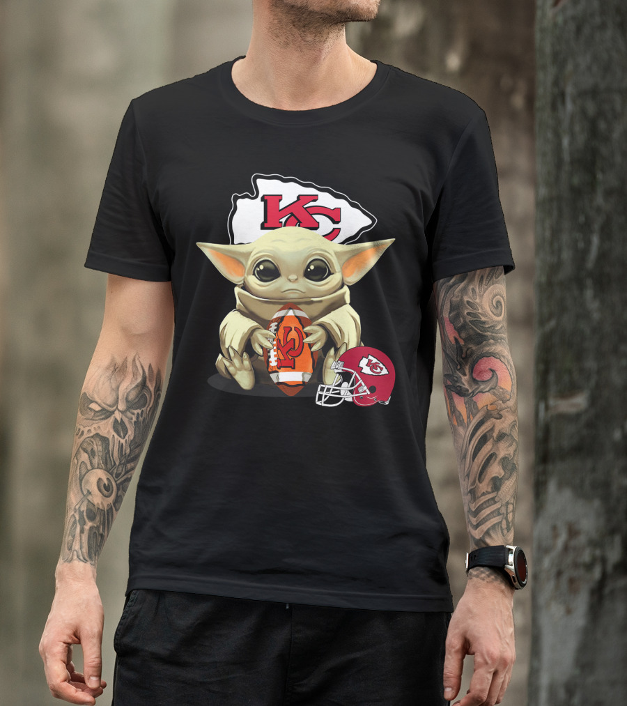 Baby Yoda Kansas City Chiefs Football Helmet T-Shirt