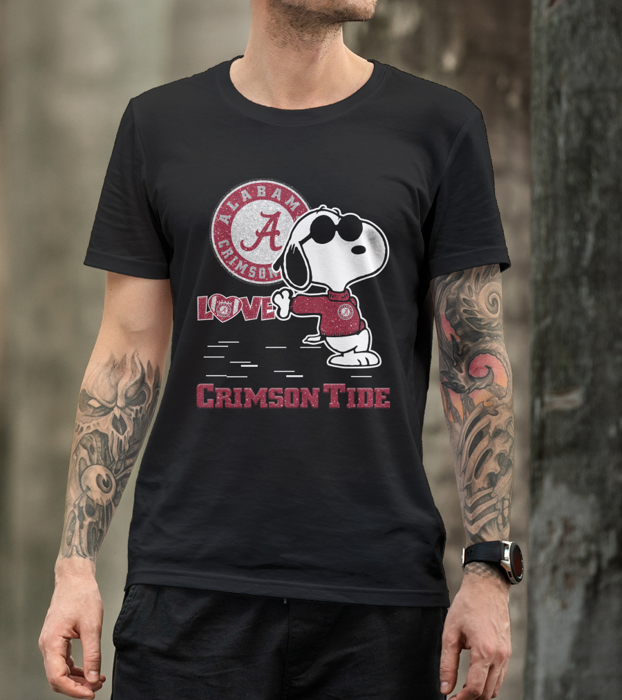 Snoopy Crimson Tide Alabama Love T-Shirt