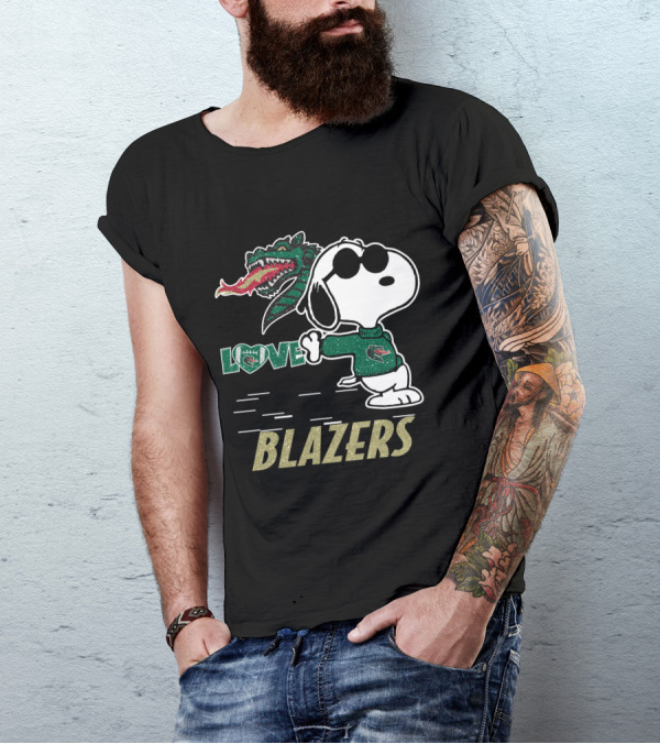Snoopy Love UAB Blazers Peanuts Football Green Dragon T-Shirt