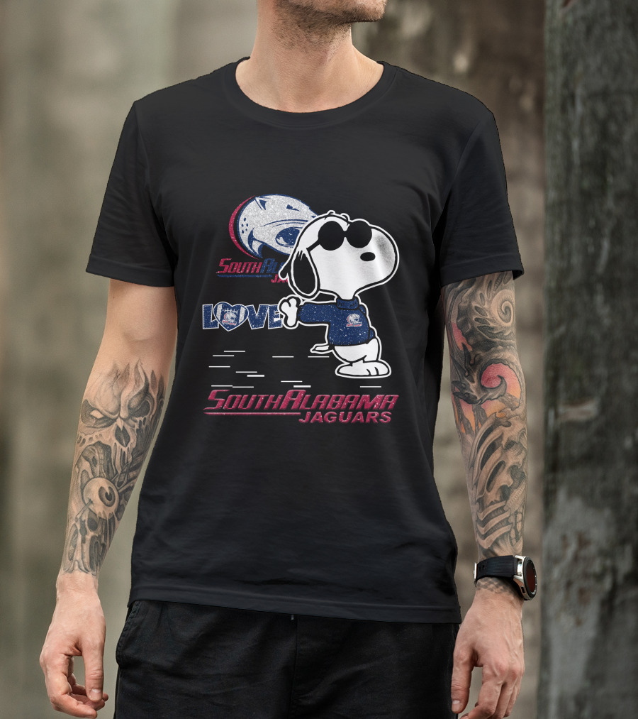 Snoopy Love South Alabama Jaguars Football Fan Gear T-Shirt