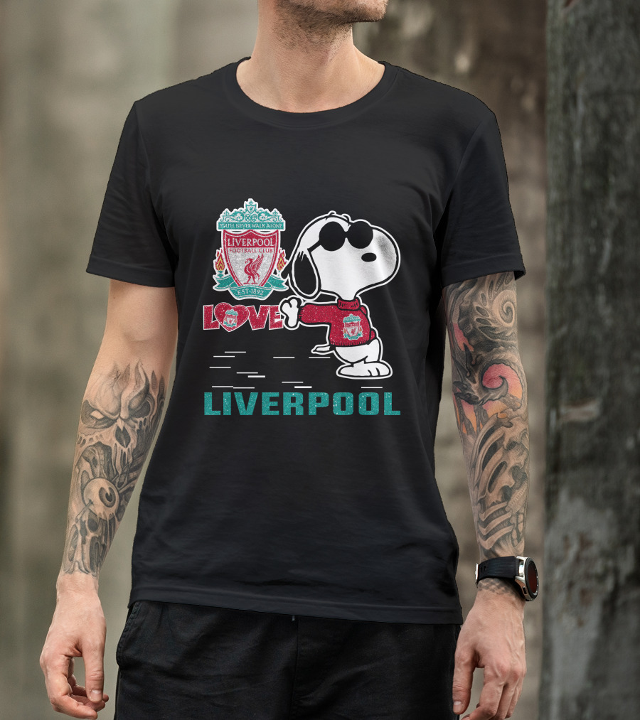Snoopy Love Liverpool Football Club You’ll Never Walk Alone 131 T-Shirt