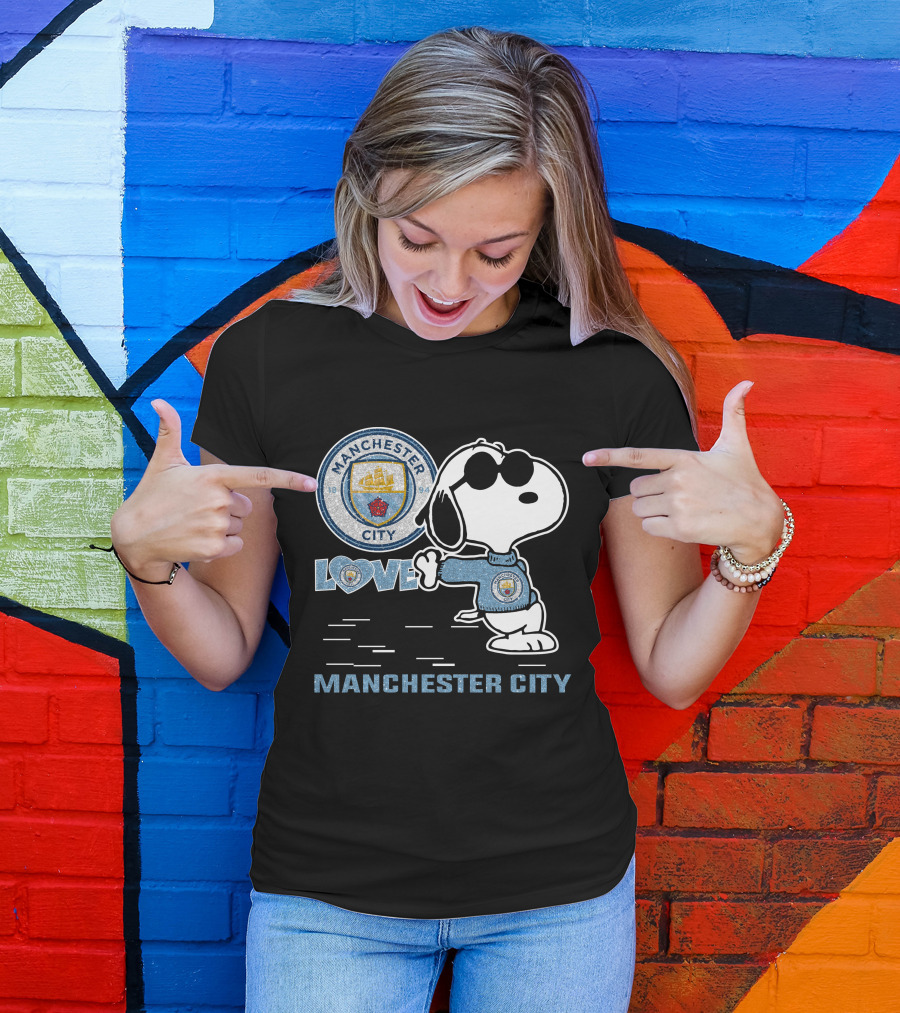 Snoopy Love Manchester City Badge Character Collection T-Shirt