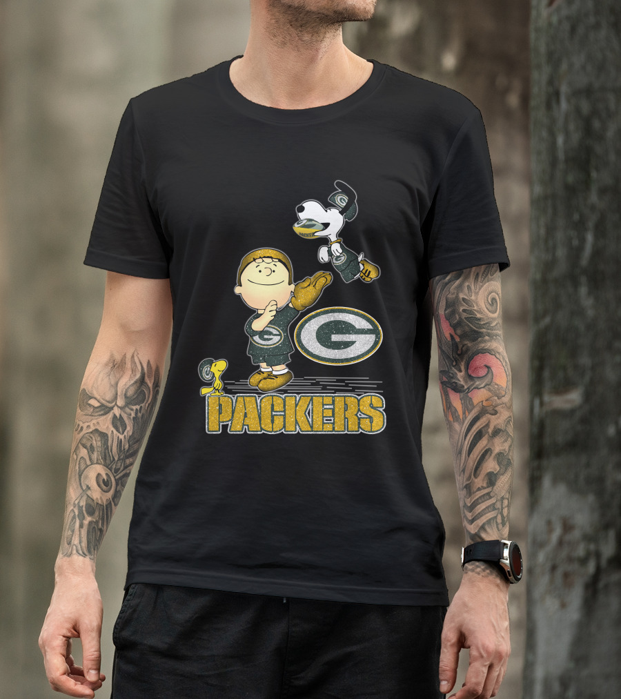 Snoopy And Friends Green Bay Packers Team Spirit T-Shirt
