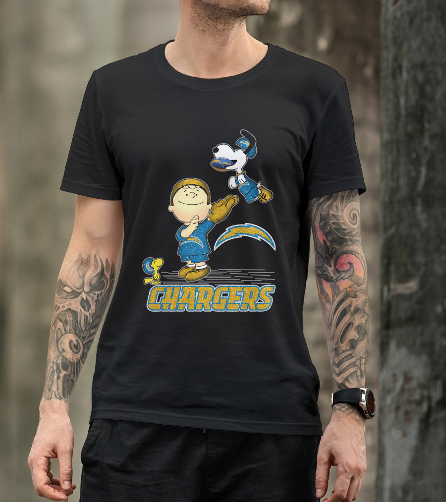 Snoopy And Friends Celebrate Los Angeles Chargers Fandom T-Shirt
