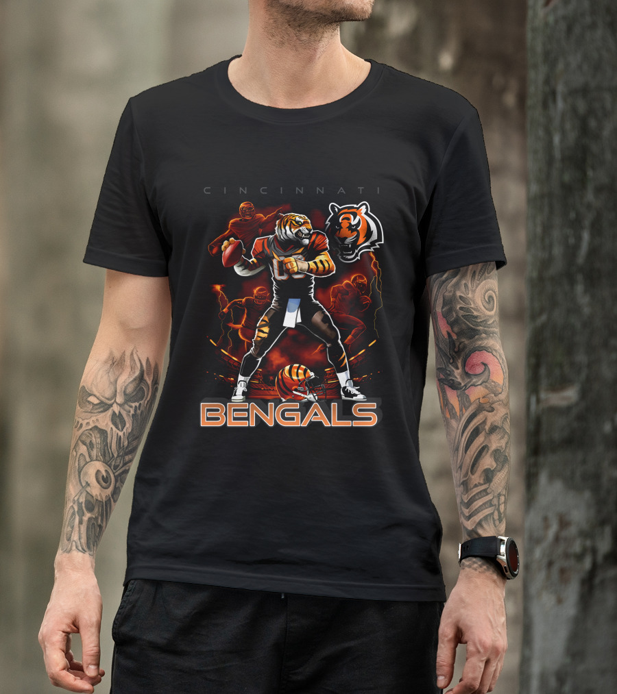 Cincinnati Bengals Tiger Football Player Iconic T-Shirt