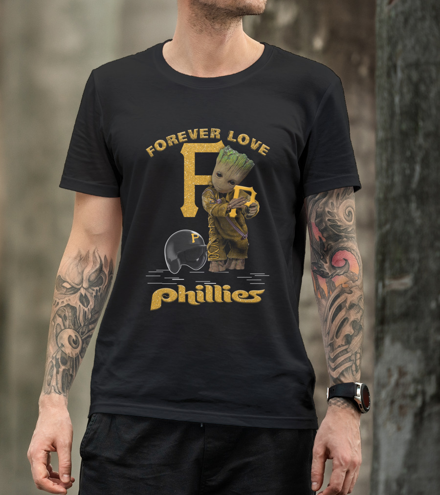 Forever Love Groot Phillies MLB Football Fans T-Shirt