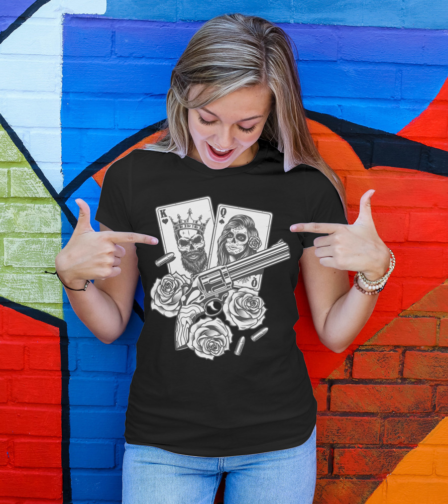 Hippie V Dead Rainbow Bertha Tie Dye King Queen Playing Cards Skulls Gun Roses Bullets T-Shirt