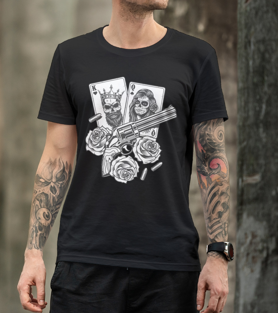 Hippie V Dead Rainbow Bertha Tie Dye King Queen Playing Cards Skulls Gun Roses Bullets T-Shirt
