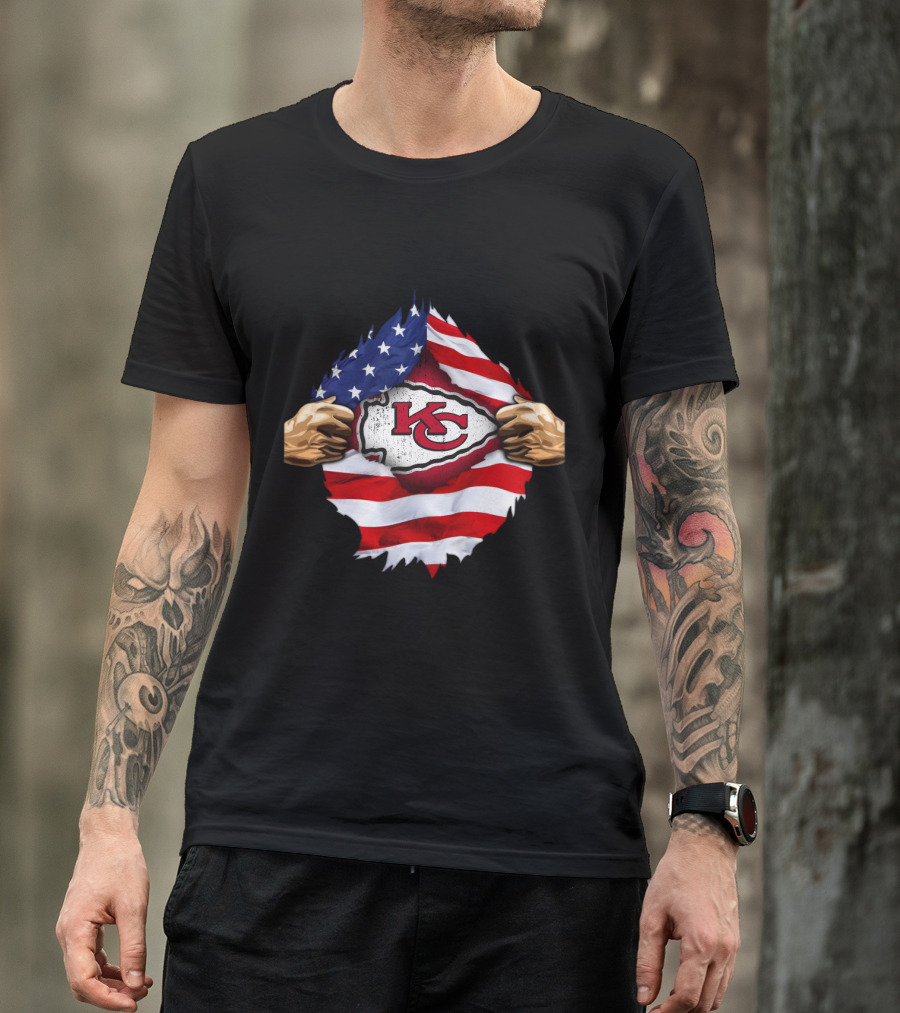 Kansas City Chiefs American Flag Emblem T-Shirt