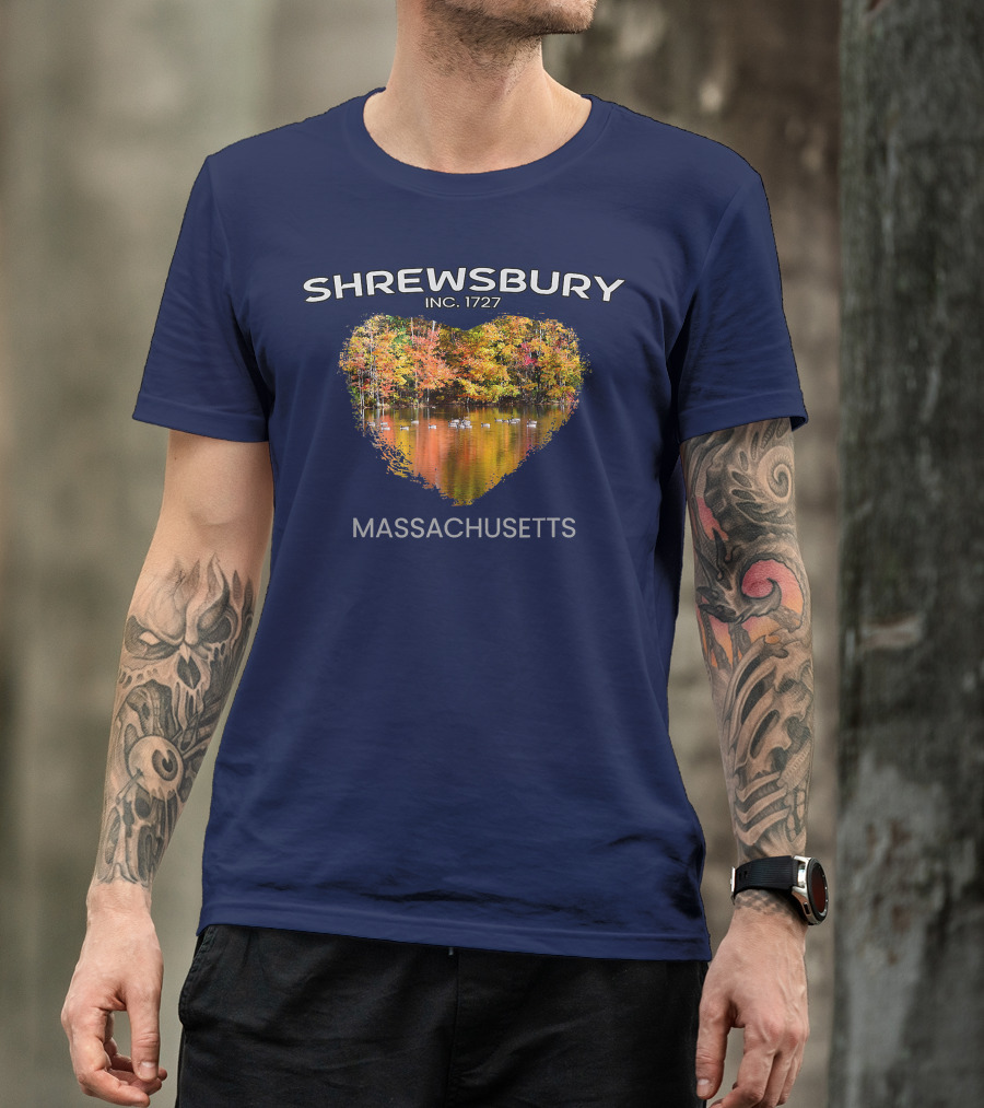 SHREWSBURY INC 1727 MASSACHUSETTS Heart Shaped New England Foliage T-Shirt