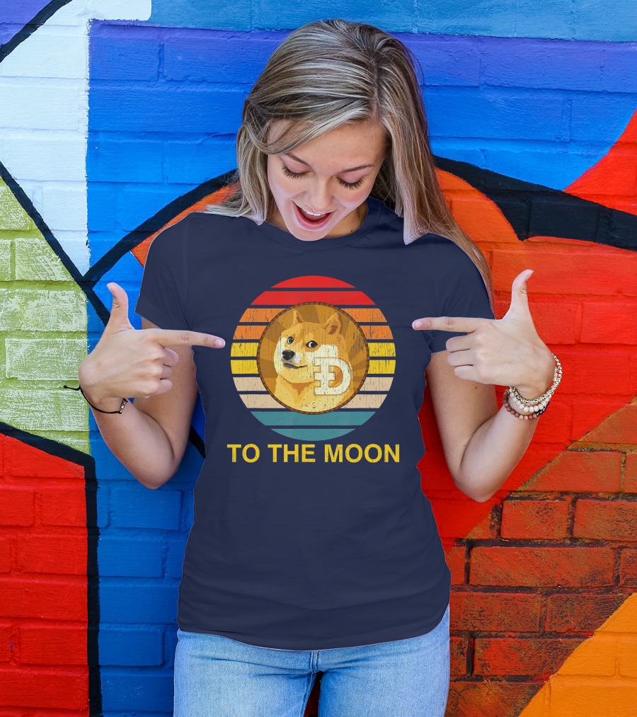 Dogecoin To The Moon Vintage Sunrise Doge Retro Circle T-Shirt