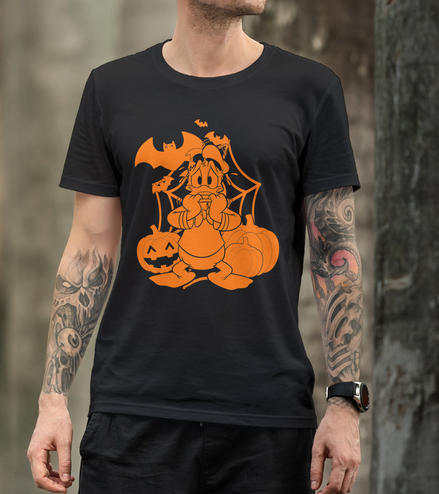 Donald Duck Halloween Pumpkins With Bat And Spider Webs T-Shirt
