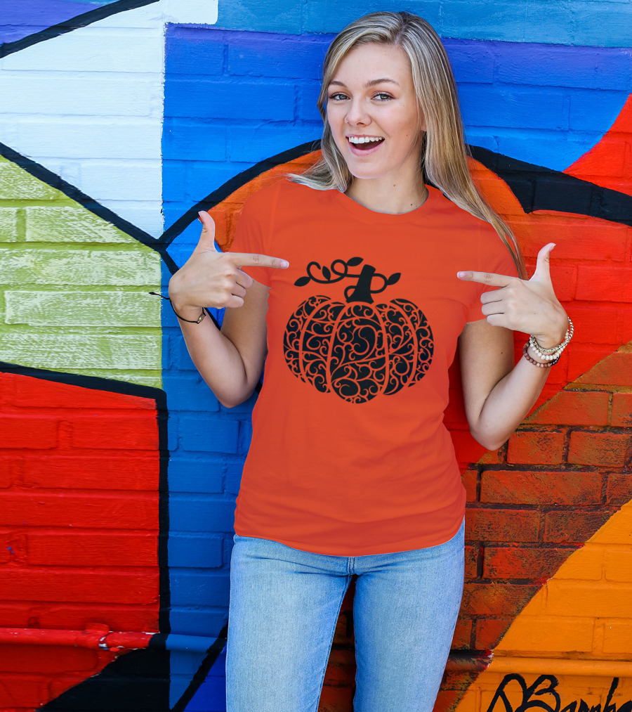 Fall Pumpkin Swirly Pumpkin Women Cute Fall T-Shirt