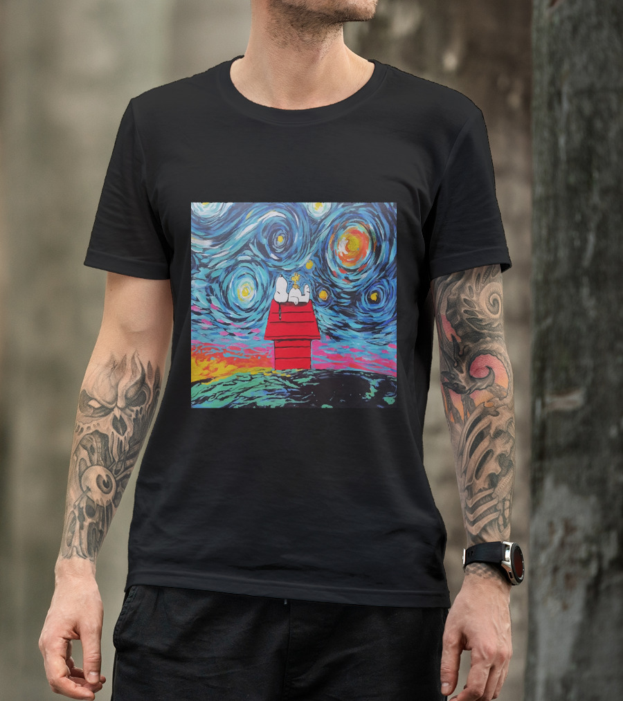Snoopy And Woodstock On The Doghouse Under A Starry Night T-Shirt