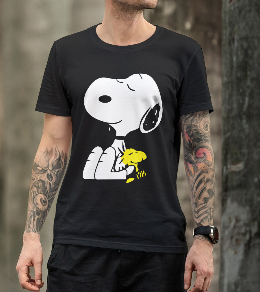 Snoopy Sleep In Peace With Woodstock Sleeping In Black And White Peanuts Comic T-Shirt