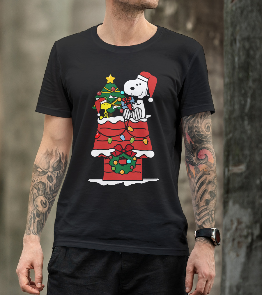 Snoopy And Woodstock Celebrate Christmas On Doghouse With Santa Hats And Tree T-Shirt
