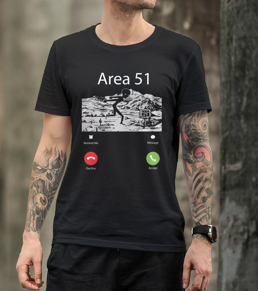 Area 51 Alien Running Desert Landscape With Call Options Remind Me Message Decline Accept T-Shirt