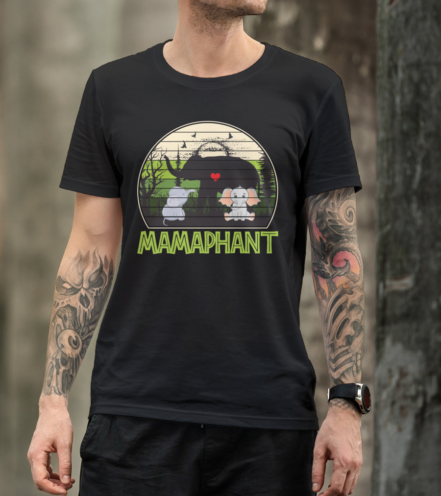 Mamaphant Cute Elephant Mom With Heart And Baby Elephants T-Shirt