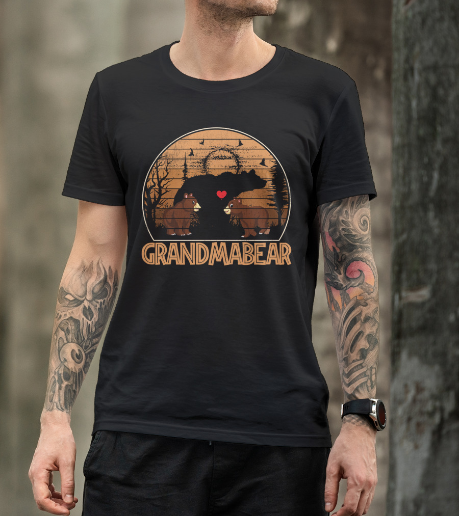 Grandma Bear Vintage Sunset Heart Silhouette Scene T-Shirt