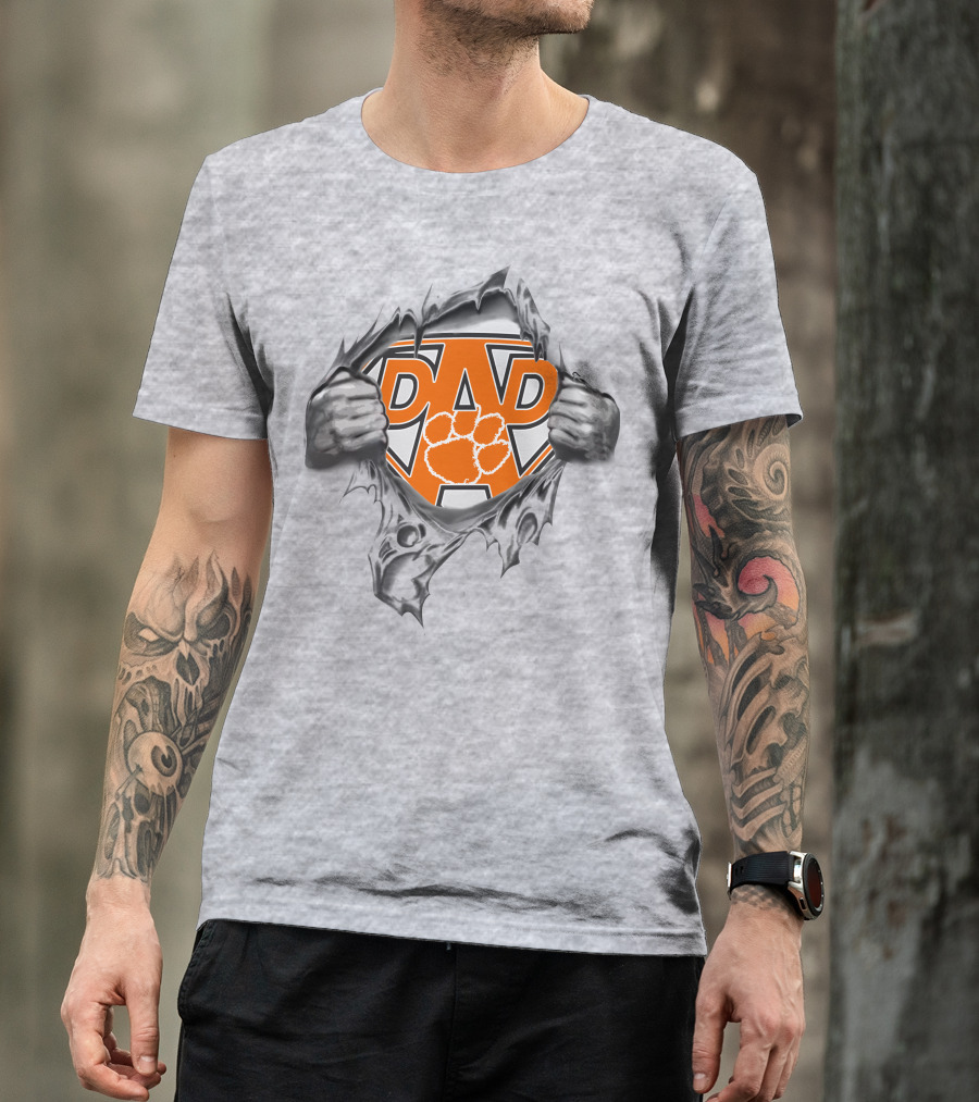 CLEMSON TIGERS Dad Superman Logo With Paw T-Shirt
