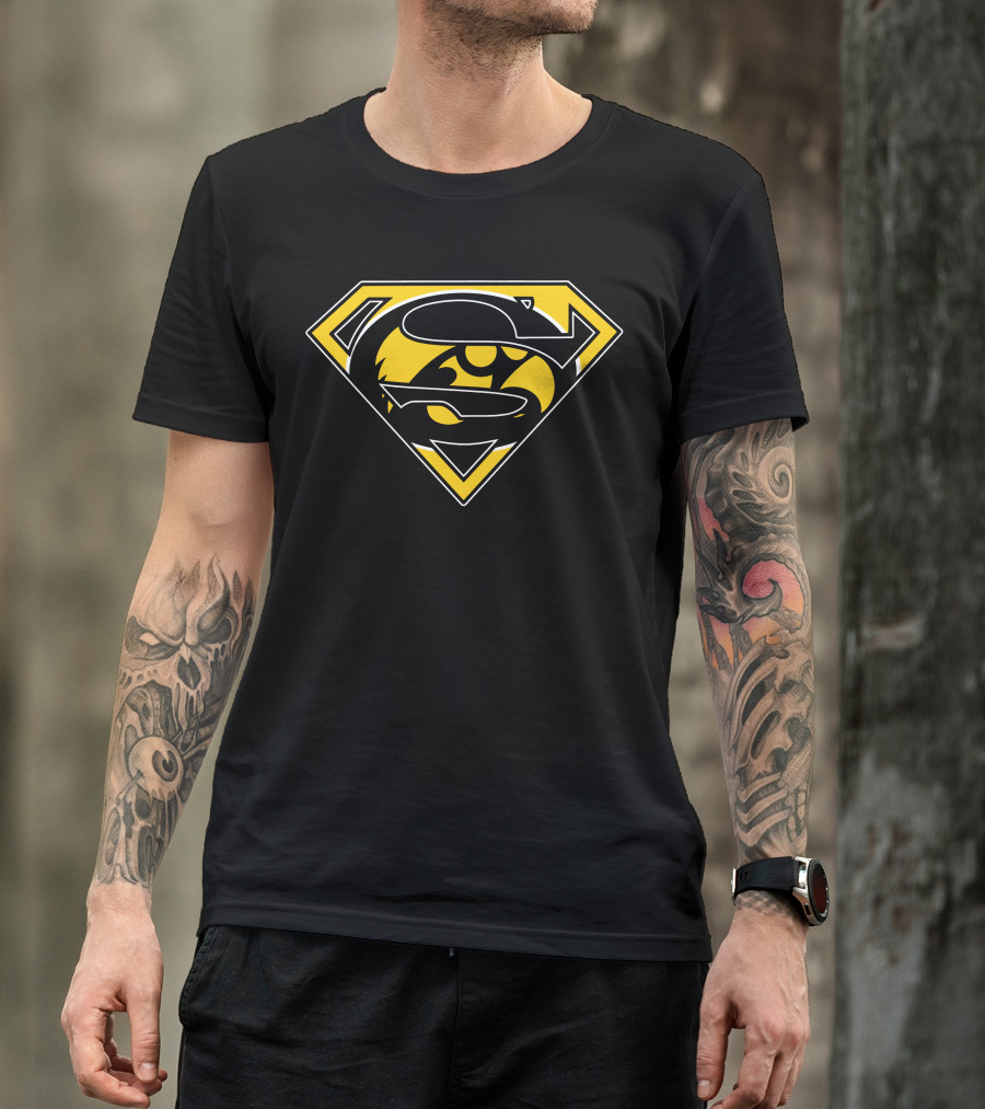 Super Man Iowa Hawkeyes Iconic Emblem Fusion T-Shirt