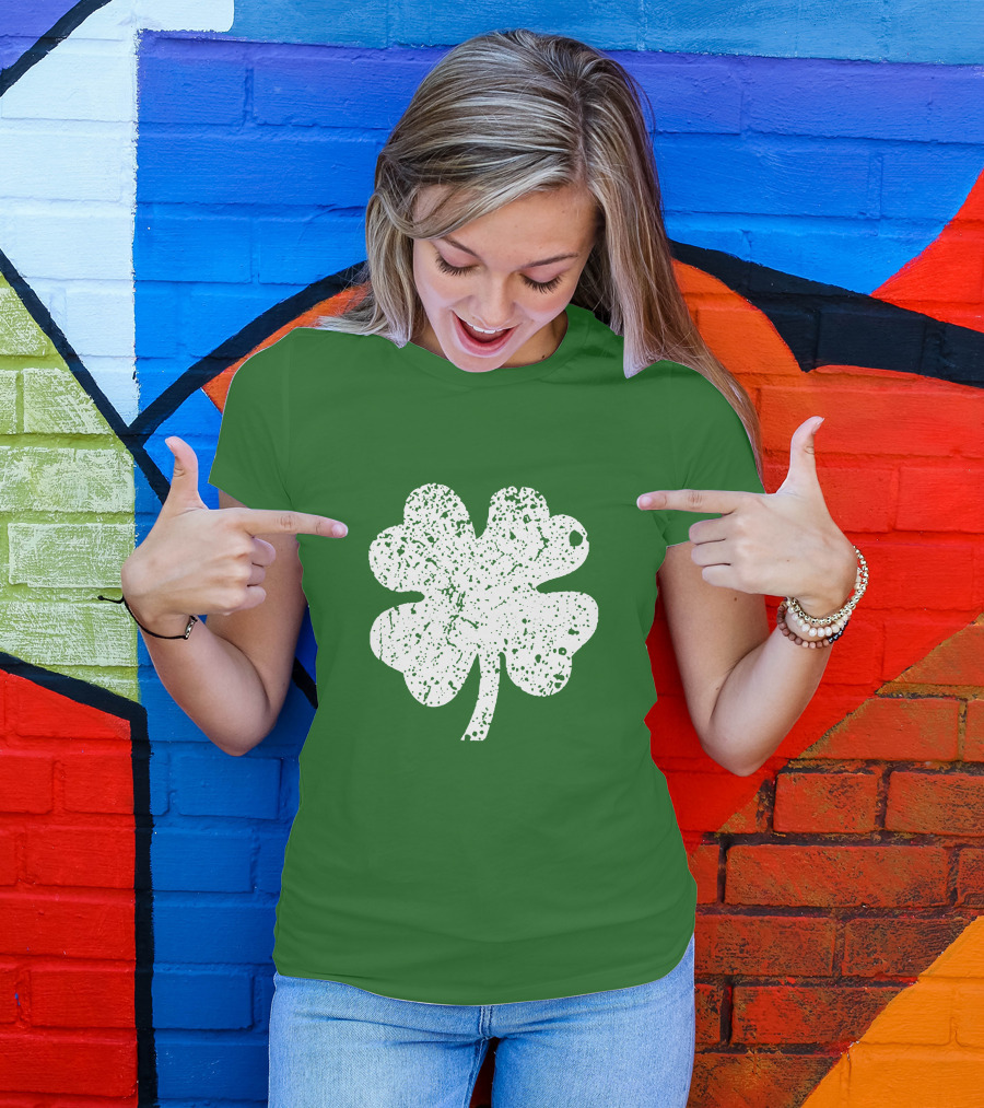 Four Leaf Clover St. Patrick's Day Green Lucky Charm T-Shirt
