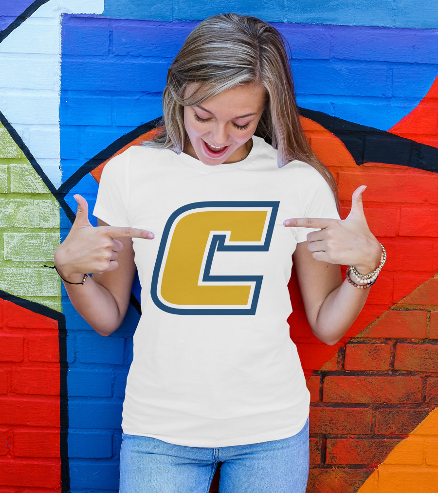 Chattanooga Mocs Large Yellow C Logo Collegiate Sports Emblem T-Shirt