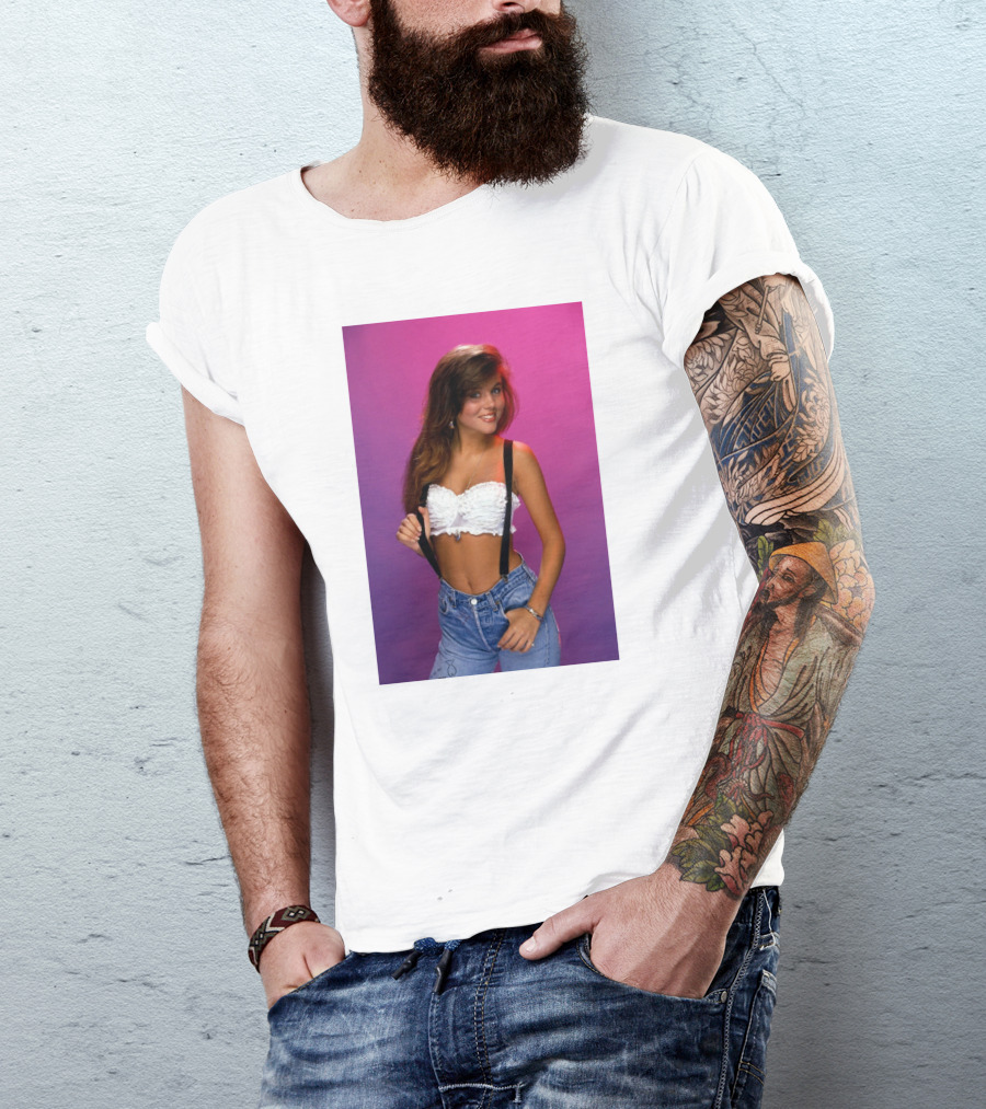 Saved By The Bell Kelly Kapowski 90s T-Shirt
