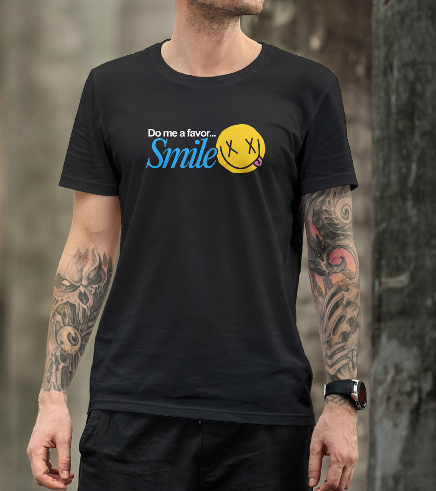 Bobby Mares Smile Yellow Face Iconic T-Shirt