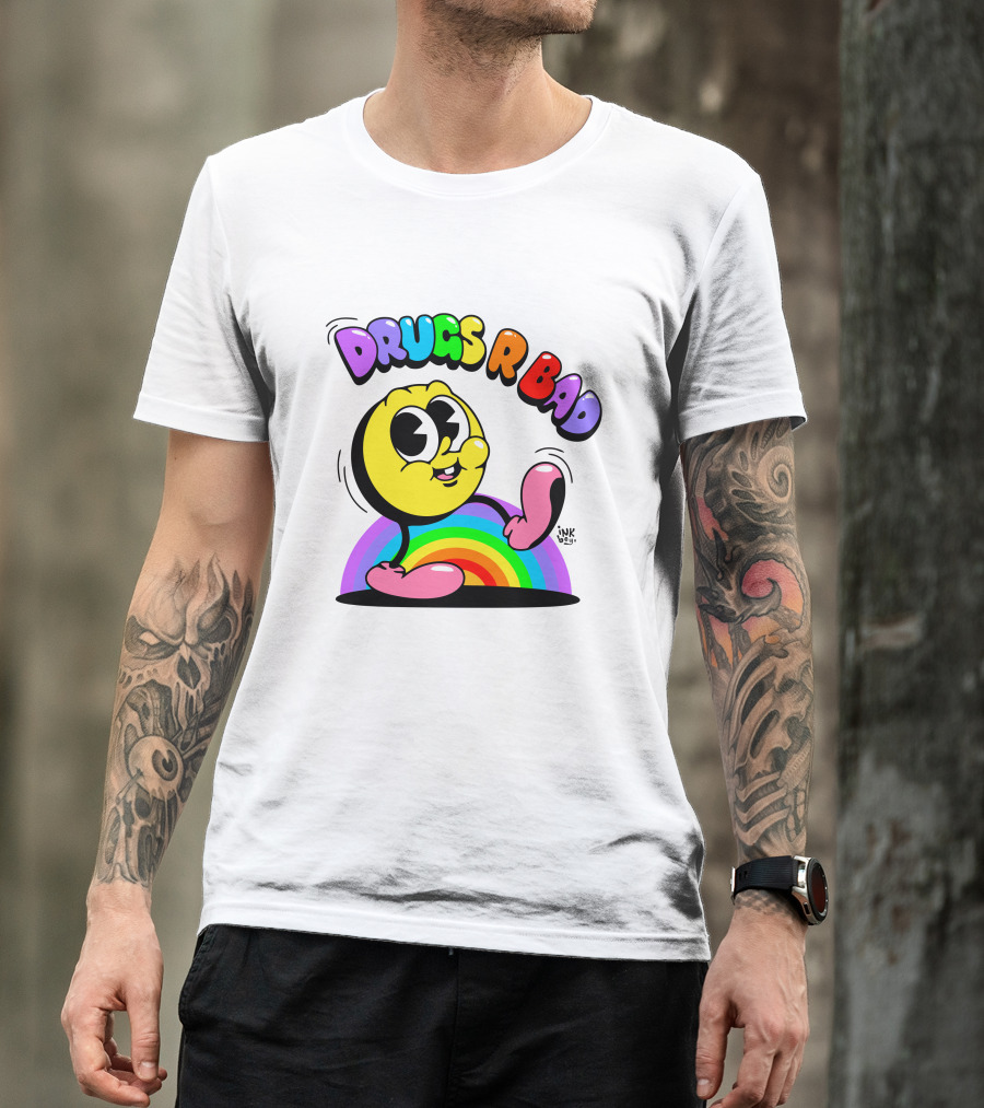 DRUGS R BAD Retro Rainbow Cartoon Smiley T-Shirt