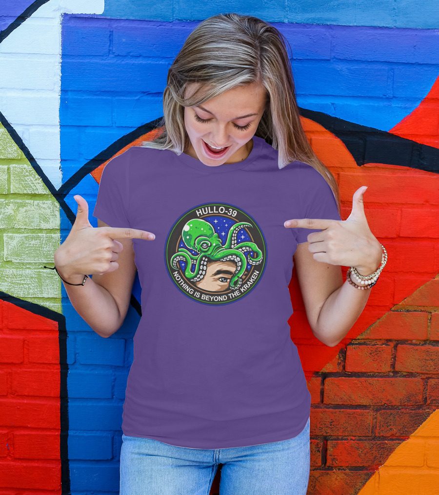 Hullo-39 Nothing Is Beyond The Kraken Green Octopus Starry Sky Badge T-Shirt