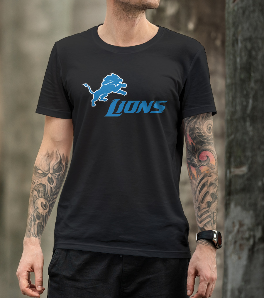 Detroit Lions Logo Fan Apparel Football Team Support T-Shirt