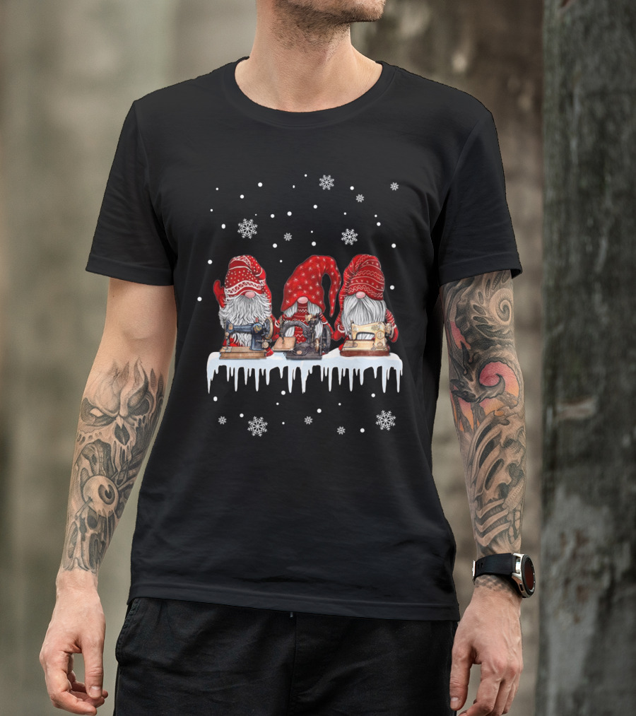 Christmas Gnome Red Sewing Machine Snowflakes T-Shirt