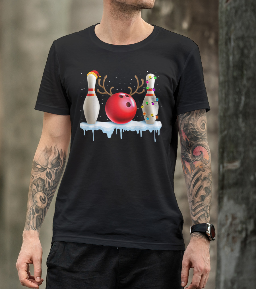 Christmas Santa Hat Reindeer Bowling Ball And Xmas Lights Bowling Pins Lover T-Shirt