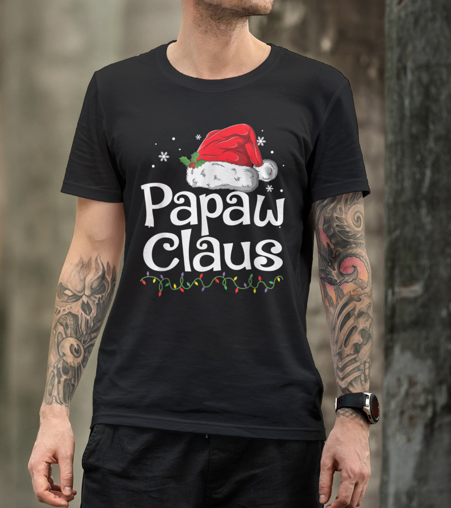 Papaw Claus Christmas Santa Hat With Snowflakes And Holiday Lights T-Shirt