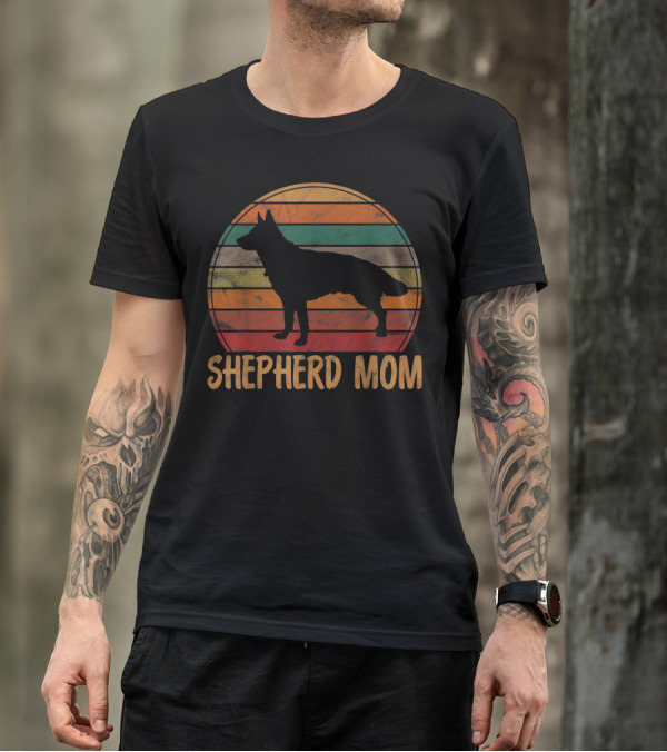 Retro Shepherd Mom Vintage Dog T-Shirt