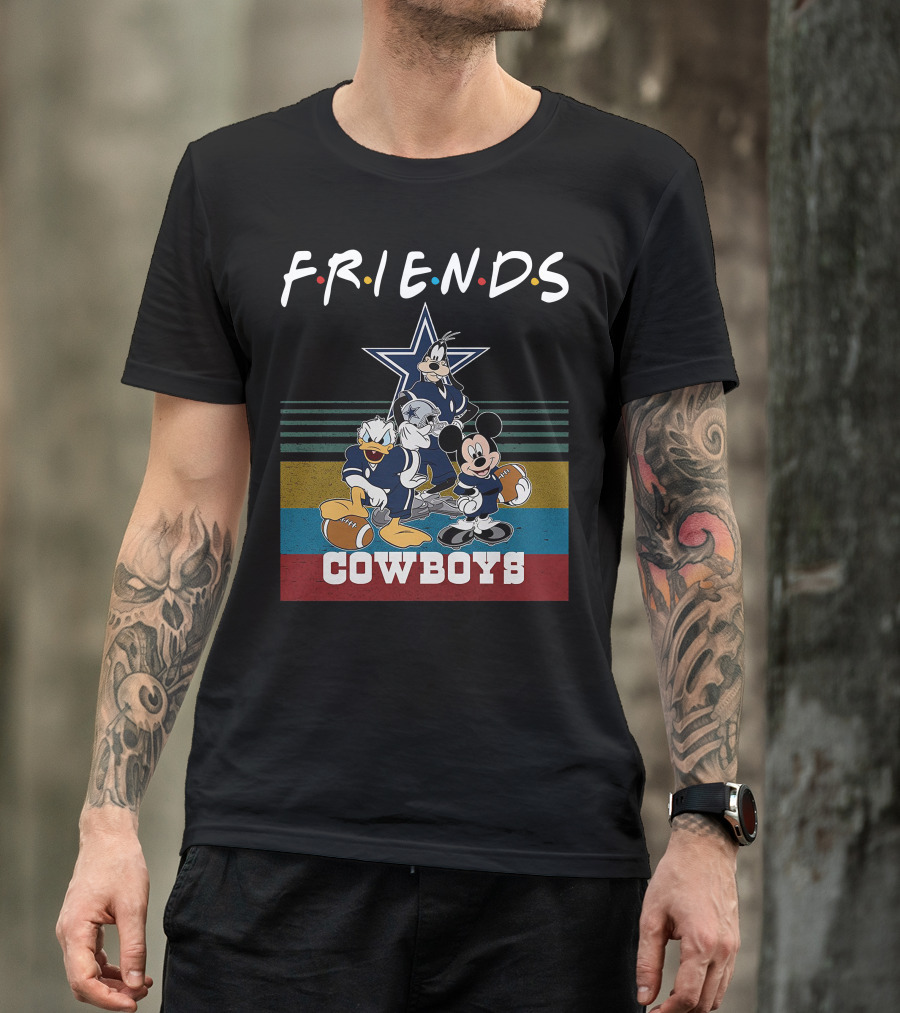 FRIENDS MICKEY DONALD GOOFY COWBOYS FOOTBALL TEAM T-Shirt