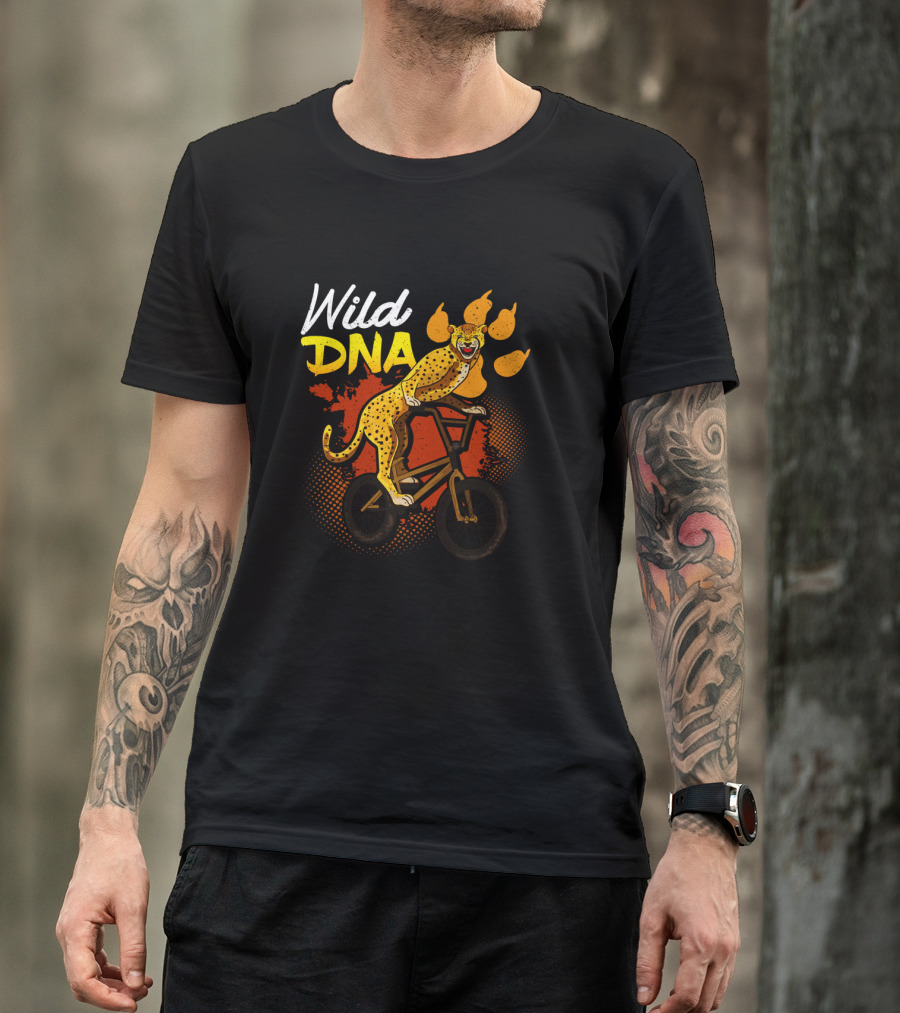 Wild DNA Bicycle Cheetah Biker Wildlife Lover T-Shirt