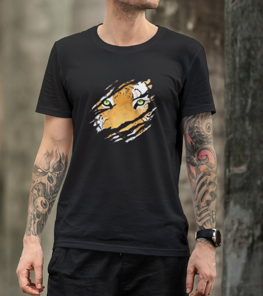 Tiger In Me Green-Eyed Wildlife Face Claw Marks T-Shirt