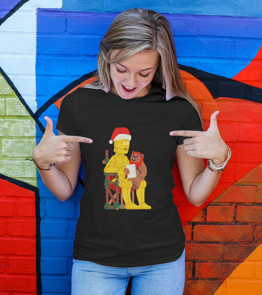 Star Wars Holiday Santa C 3PO And Ewok Christmas Chair Scene T-Shirt
