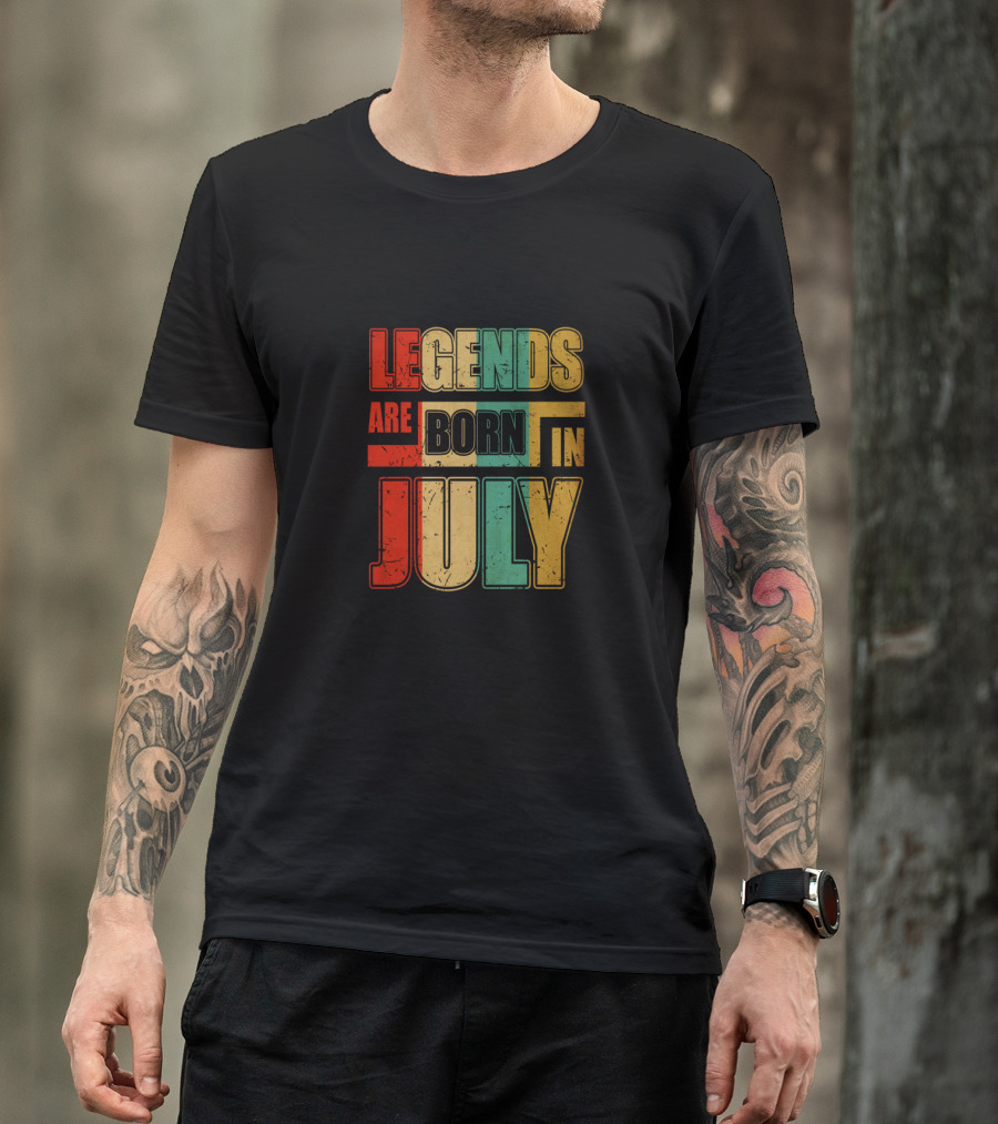 Retro Legends Are Born In July Cool T-Shirt