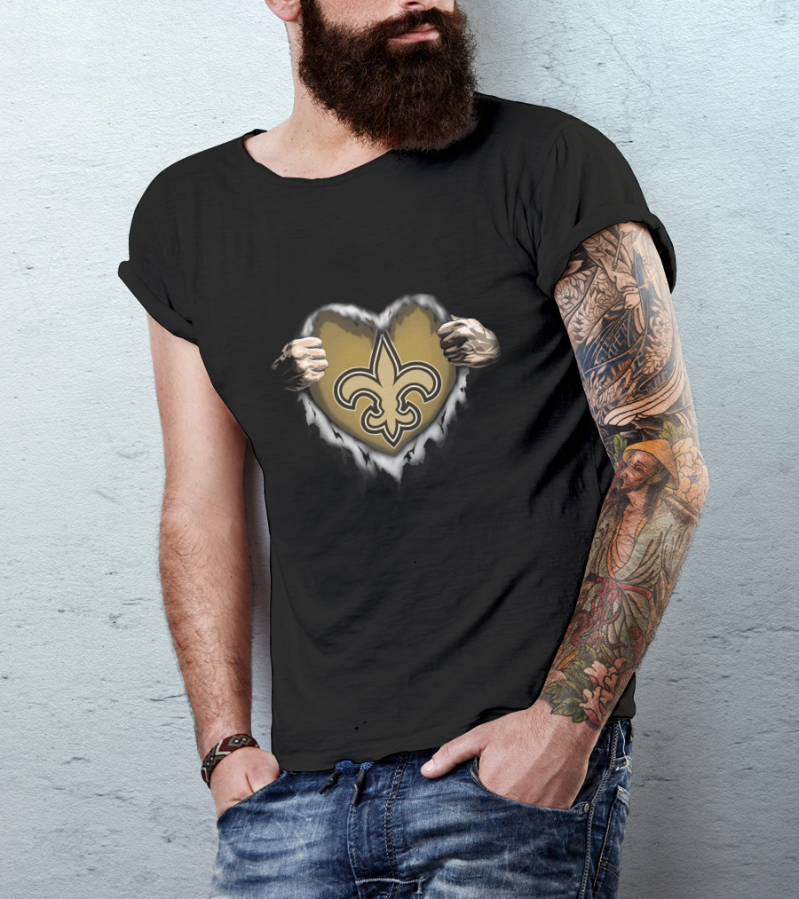 New Orleans Saints Fleur-de-Lis Heart Ripped Hands T-Shirt