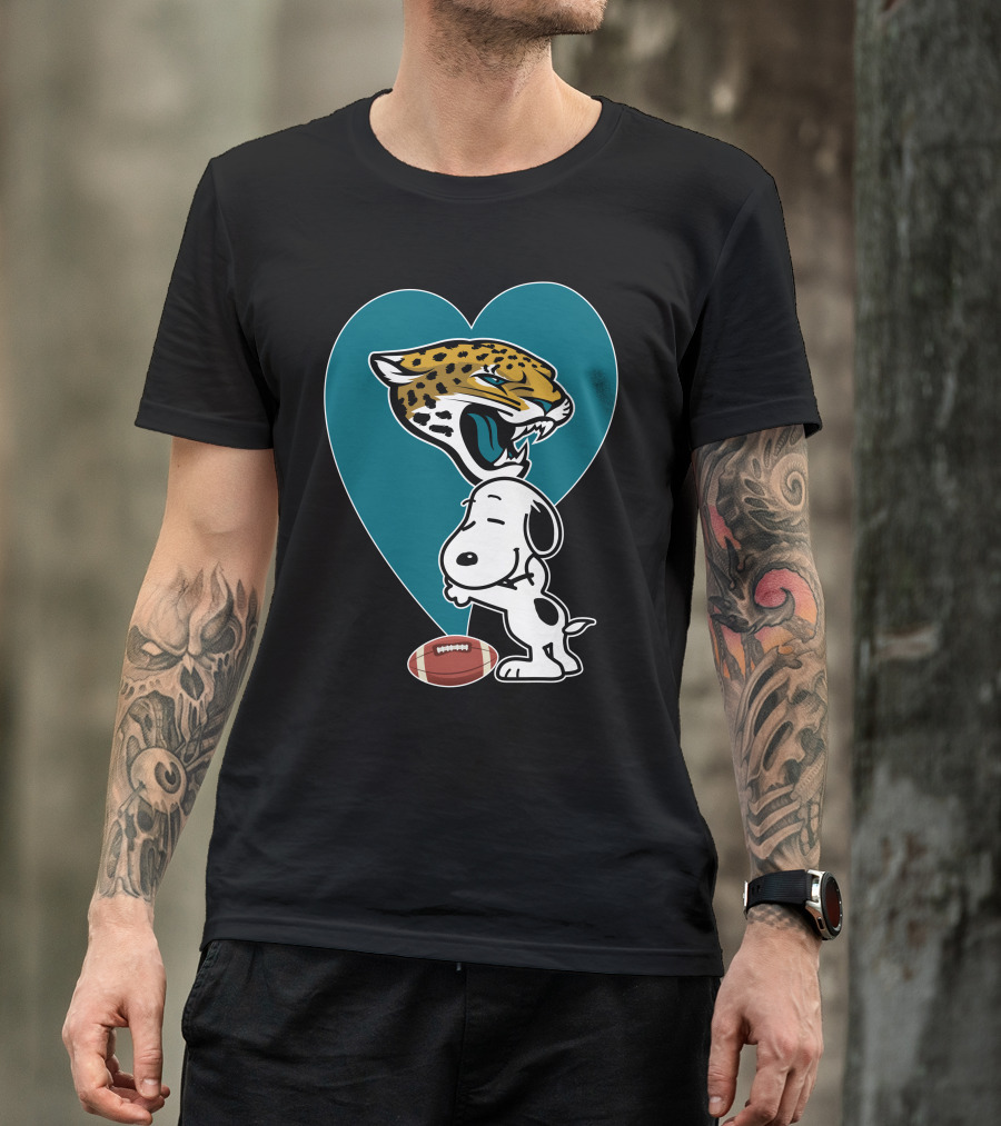 Jacksonville Jaguars Snoopy Heart Football Hug T-Shirt