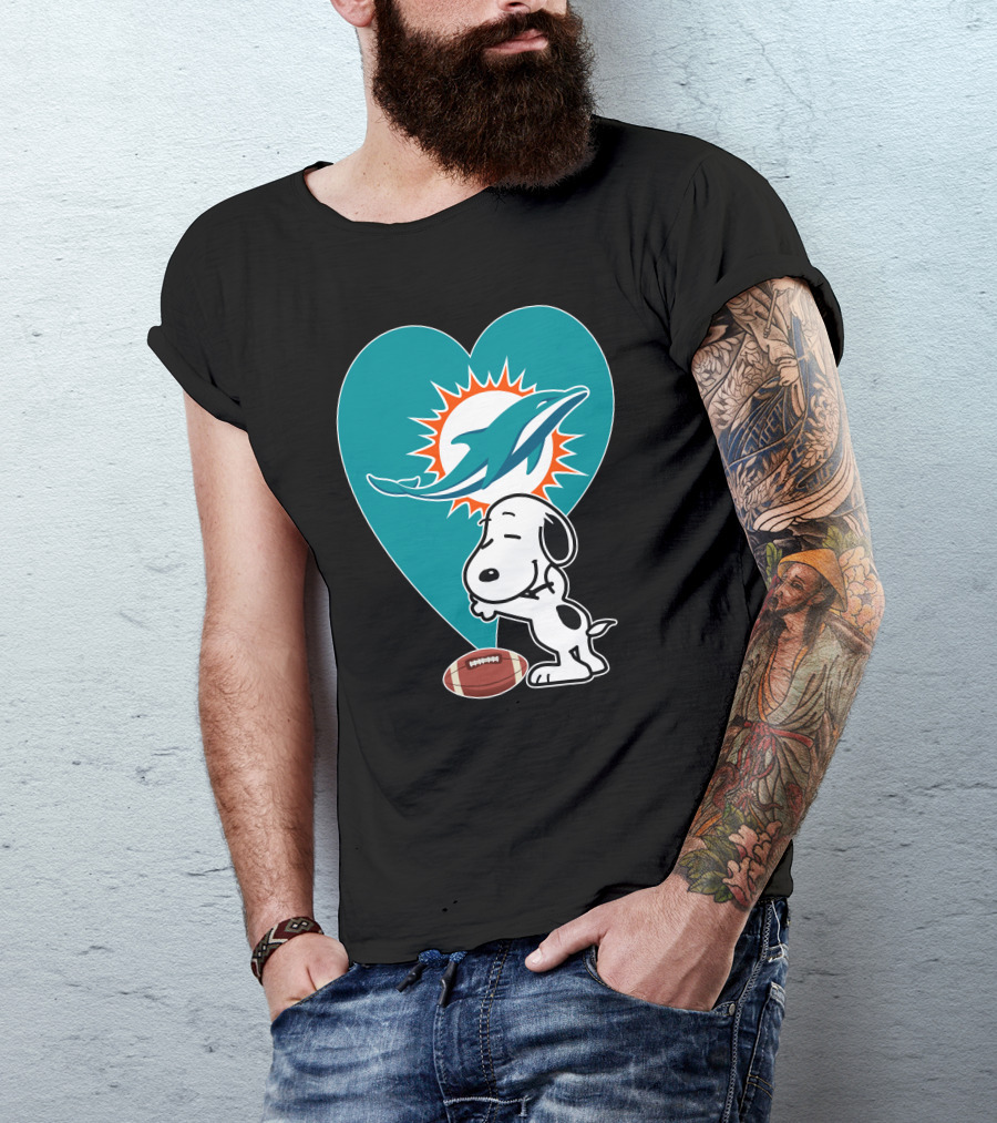 Miami Dolphins Snoopy Heart Hug Football T-Shirt
