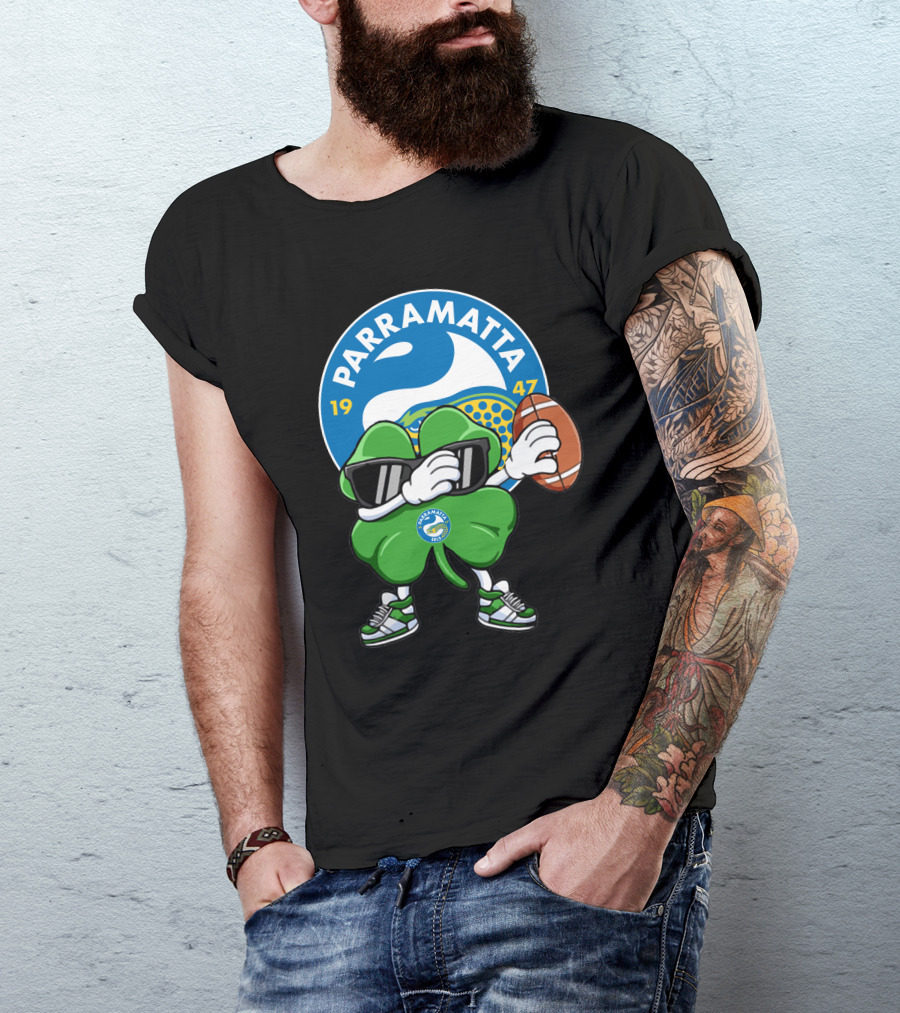 Parramatta Eels 1947 Clover Mascot With Football And Sunglasses T-Shirt