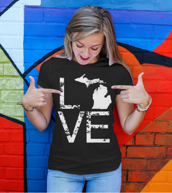 MI State Map Love Design Home Pride T-Shirt