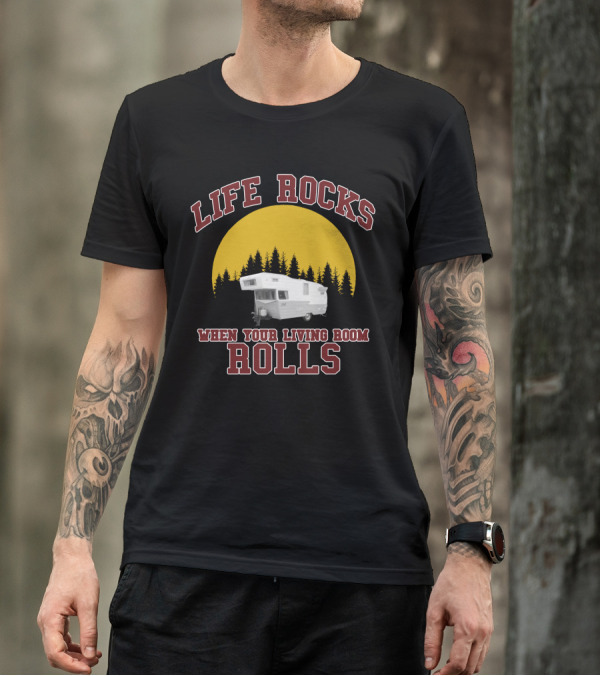 Life Rocks When Your Living Room Rolls Vintage Camper Retro Sunset T-Shirt