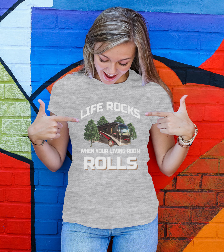 Life Rocks When Your Living Room Rolls Entegra Aspire 38M T-Shirt